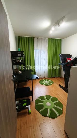 Steaua | 4 Camere | Etaj Intermediar | Decomandat | Mobilat si Utilat. - 8