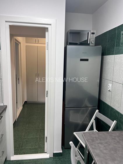 De închiriat – Apartament 2 camere MODERN– Zona Delfinariu(AXI104) - 8