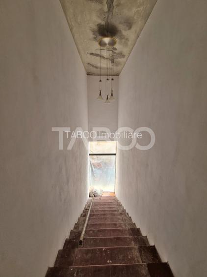 Spatiu comercial de inchiriat pe Lucian Blaga in centru Sebes - 6