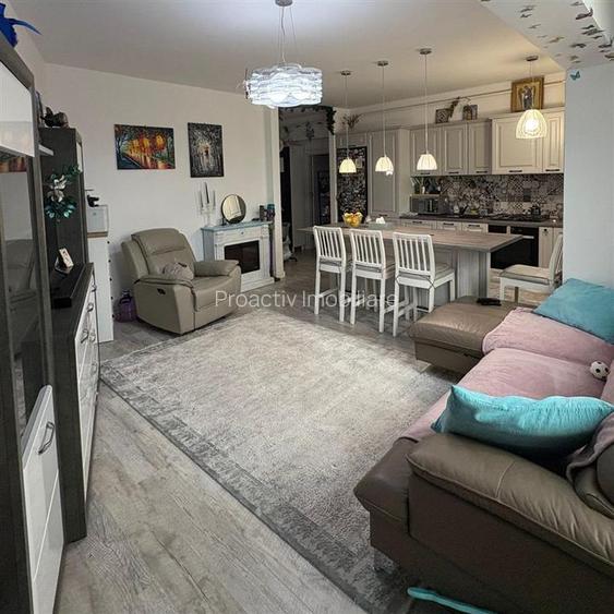 Apartament 3 camere | George Enescu | Parcare cu statie electrica | 3c-4516 - 3