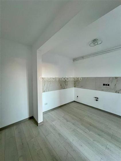 Vanzare apartament 3 camere bloc nou cu parcare zona Marasti- Pod IRA - 6