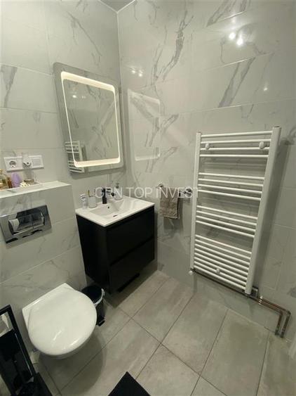 Apartament cu 3 camere 2 bai si curte in Selimbar - 15