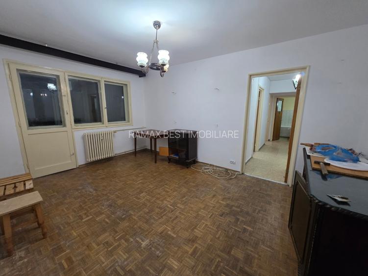 Berceni, pe strada Moldovita, - 17