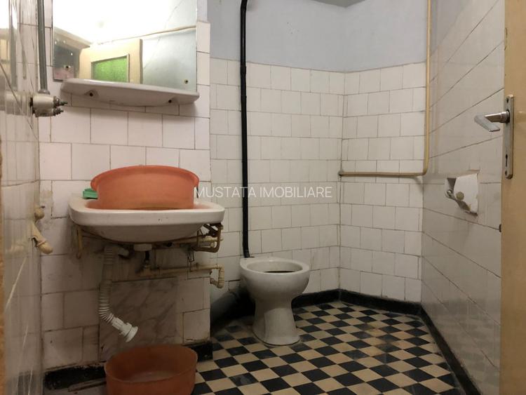 Calarasilor! Apartament 4 camere decomandat! suprafata 93mp - 11