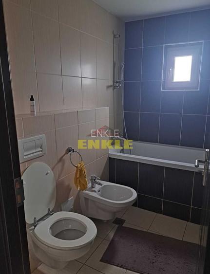 De închiriat apartament cu 2 camere decomandat, Str. Ion Pillat. - 8