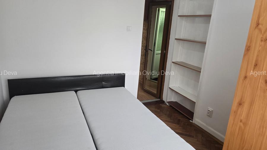 Inchiriez apartament cu 2 camere in Deva, Bld. Dacia, parter, mobilat - 10