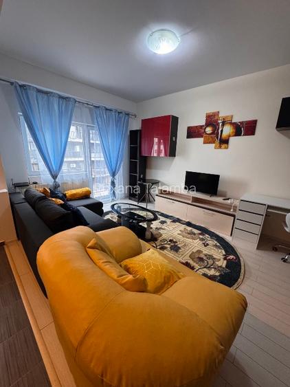 Inchiriez garsoniera Militari Residence - 8