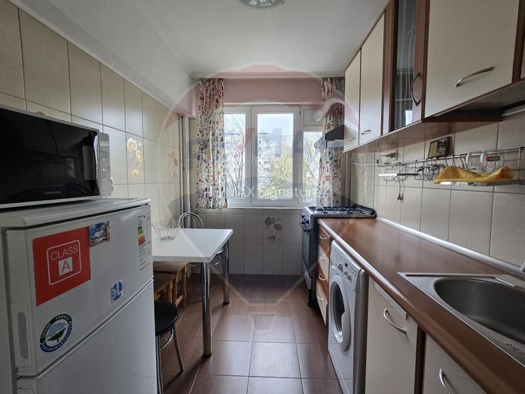 DE INCHIRIAT Apartament cu 2 camere în zona Pajura - 9