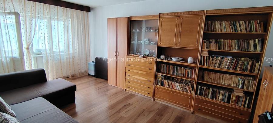 Apartament 3 camere Piata Mare - 10