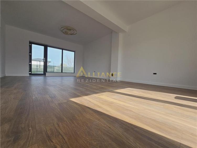 Vila individuala- 4 camere- 3 bai- dressing- pod- beci