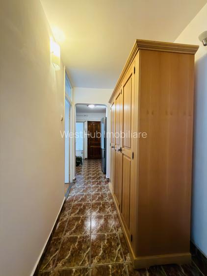 Apartament 3 camere, decomandat, etajul 2, zona Soarelui - 15