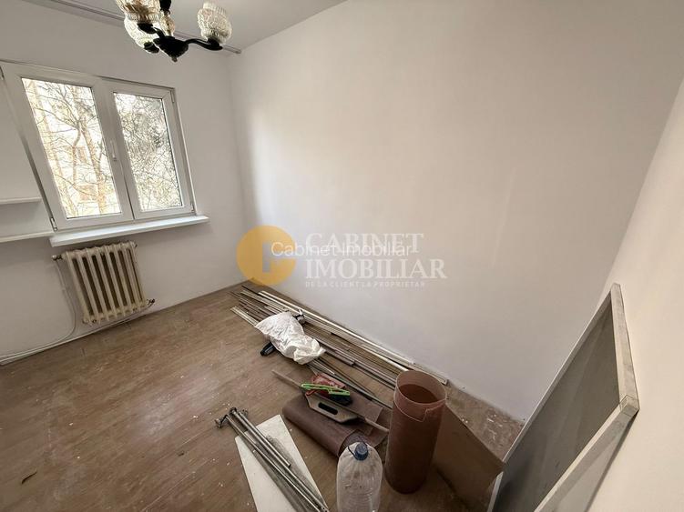 3 Camere - Etajul 1 - Zona Mircea Cel Bătrân - 4