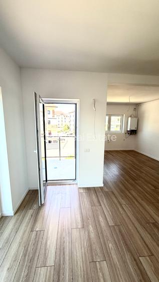 Apartament 2 camere complex residential 23 August langa Lidl - 12