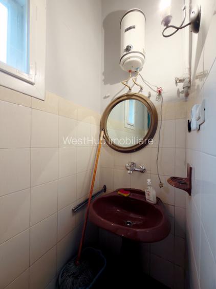 Apartament 1 camera, decomandat, parter, 41mp utili, zona Sinaia  - 7