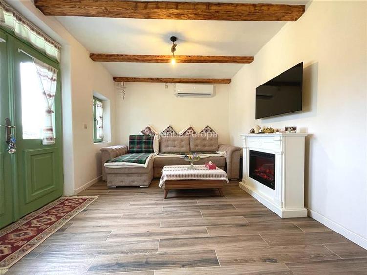 Casa de vanzare in Nufaru - 5