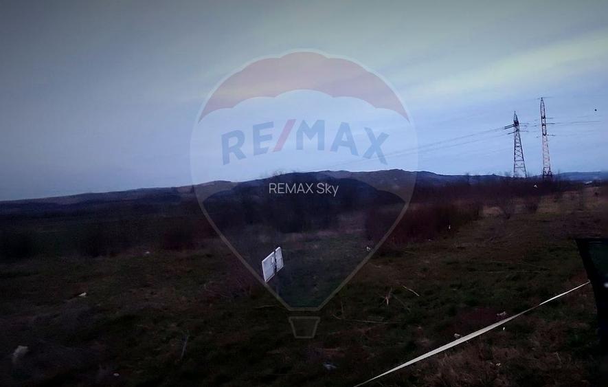 Teren 5,999mp Lancram / Drumul national - 3