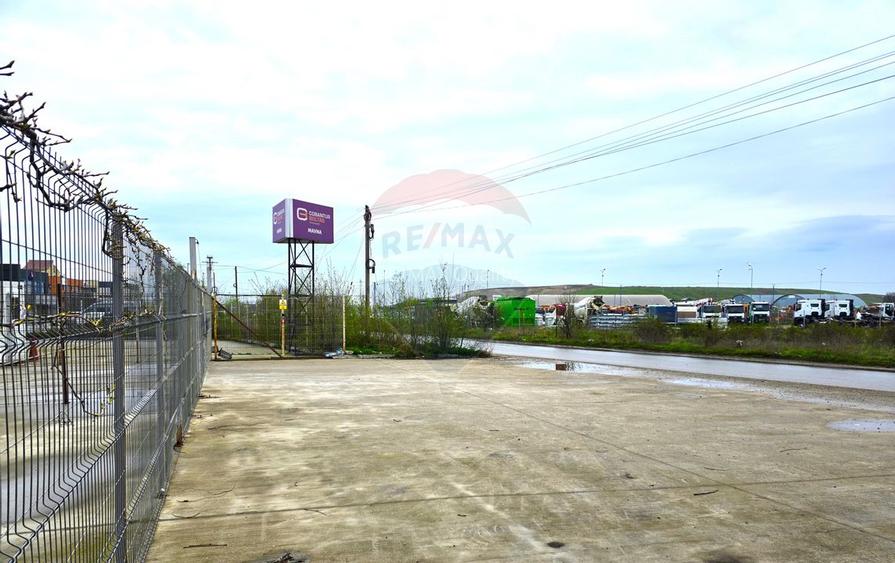 Teren industrial / Platforma betonata Rudeni, deschidere 45 m - 5
