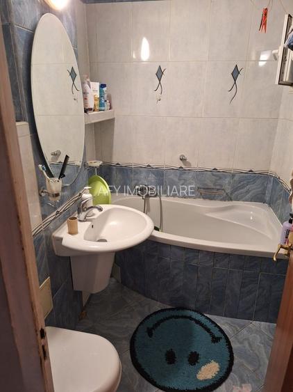 De vânzare: apartament 3 camere - Drumul Taberei - metrou Brâncuși - 6