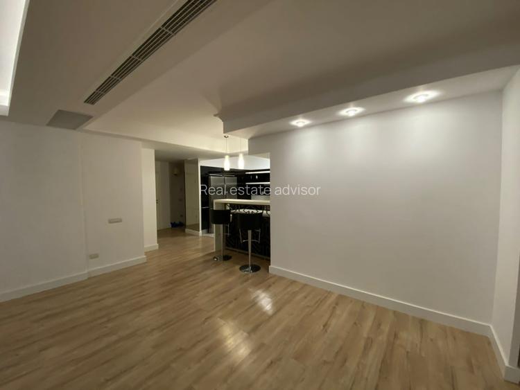 De inchiriat apartament 4 camere Herastrau - 9