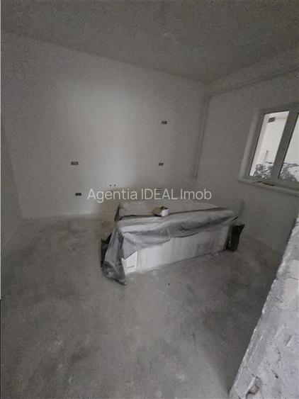 Apartament 4 Camere  + Demisol Cartier REZIDENTIAL - 7