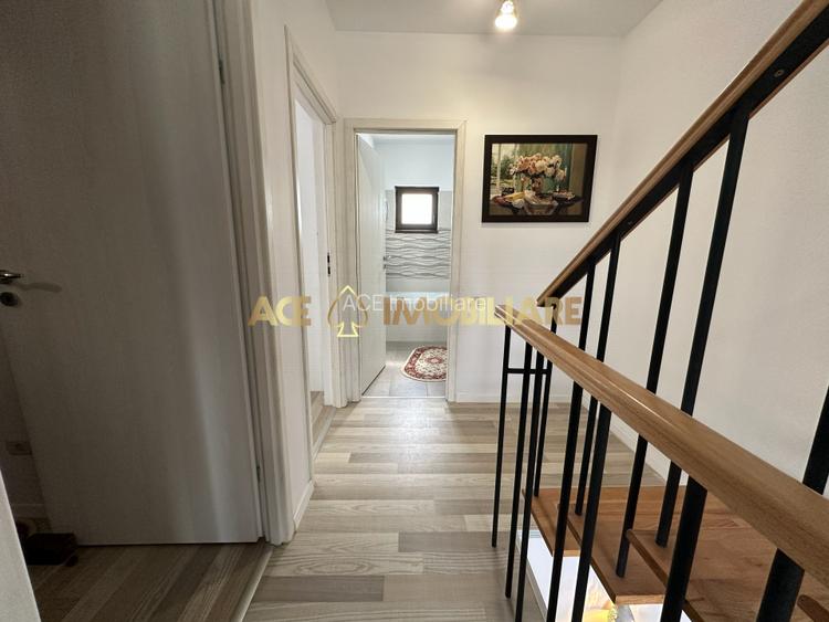 Casa 4 camere | Vidra | P+1+M | Curte | Parcare | Foisor | Comision 0% - 8