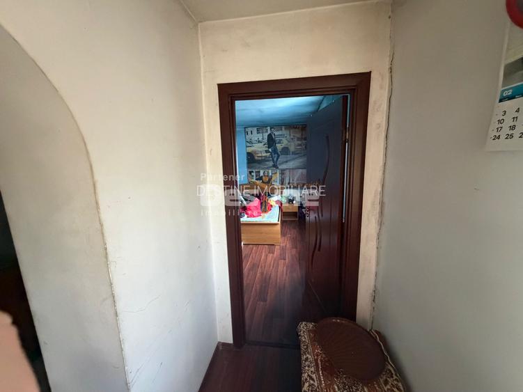 Casa +Teren intravilan 900 mp ( 2 corpuri de casă )Calea Giulești - 12