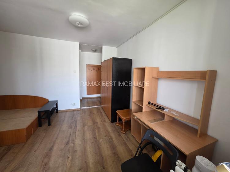 B-ul Chisinau intersectie Pantelimon, Delfinului, 10 minute Mega mall, stral - 7