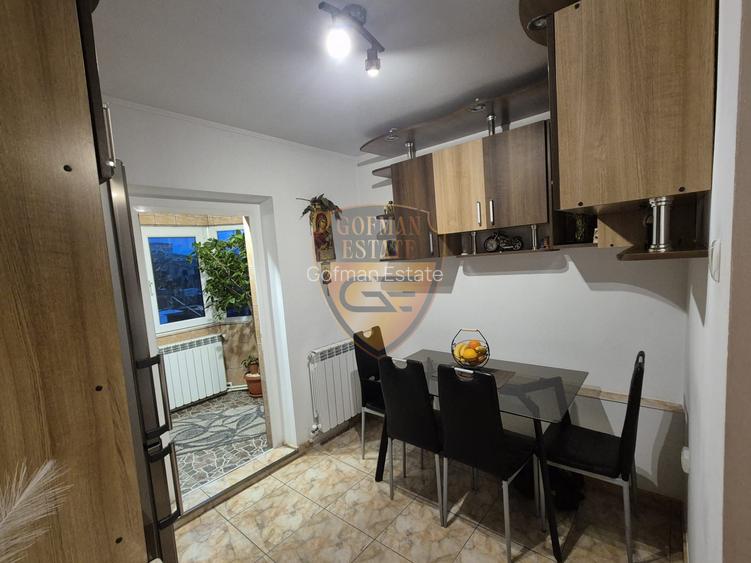 3 camere Inel 2, 72mp, et 2/4 decomandat, parcare, ne/mobilat, centrala gaz, A/C - 10