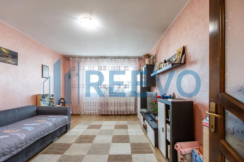 Apartament de vanzare cu doua camere, decomandat - str Cornisa Bistritei Bacau! - 3