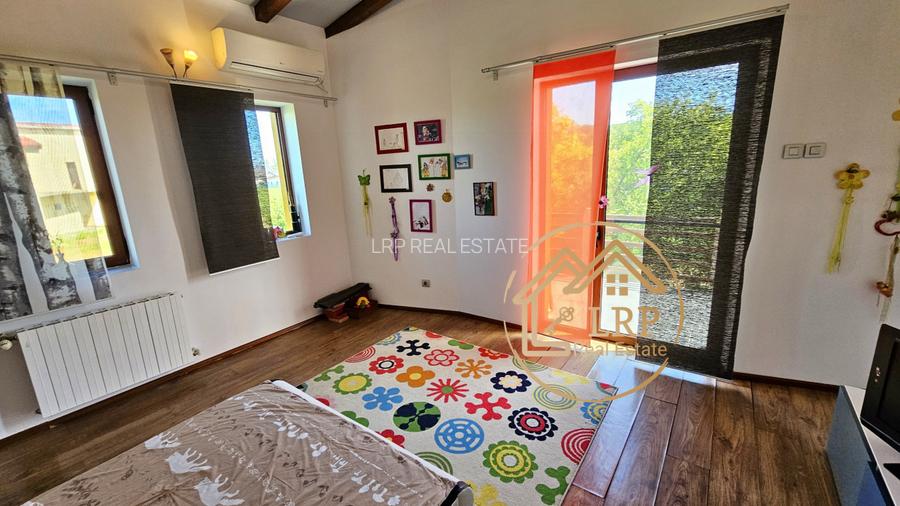 Ciolpani/Izvorani/Padurea Snagov-Vila 5 camere,P+1, 268mp utili, teren 1067mp - 22