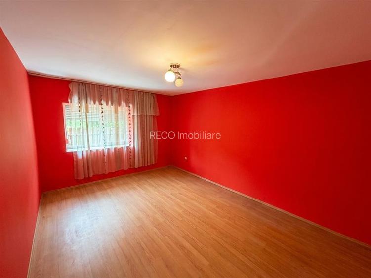 RECO Casa de vanzare in Misca cu curte si teren extins de 2.509 mp - 4