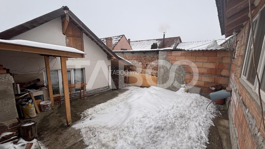 Casa individuala de vanzare 95 mp utili cu 540mp teren Sura Mare - 21