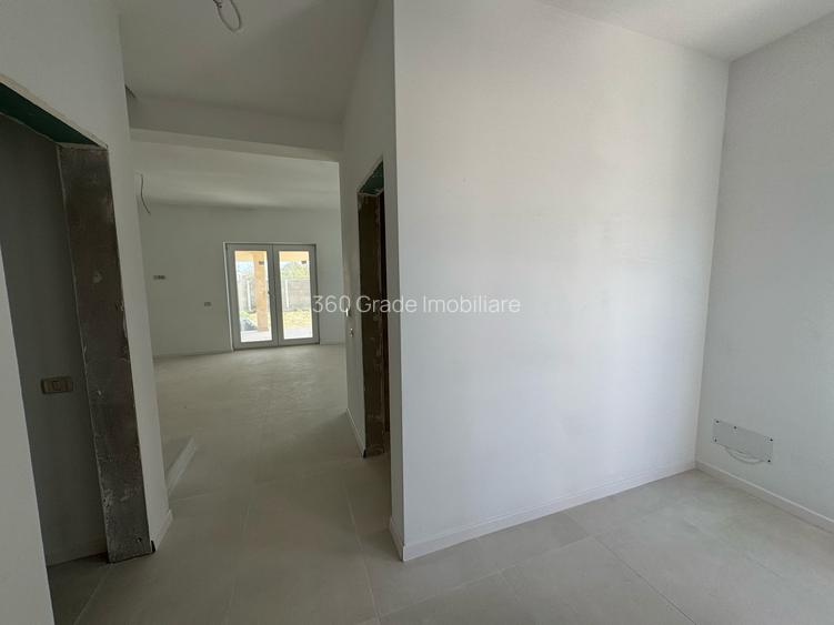Duplex in Mosnita Noua Toate Utilitatile Asfalt - 3