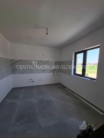 Casă individuală cu 3 camere și grădină amenajată - 14
