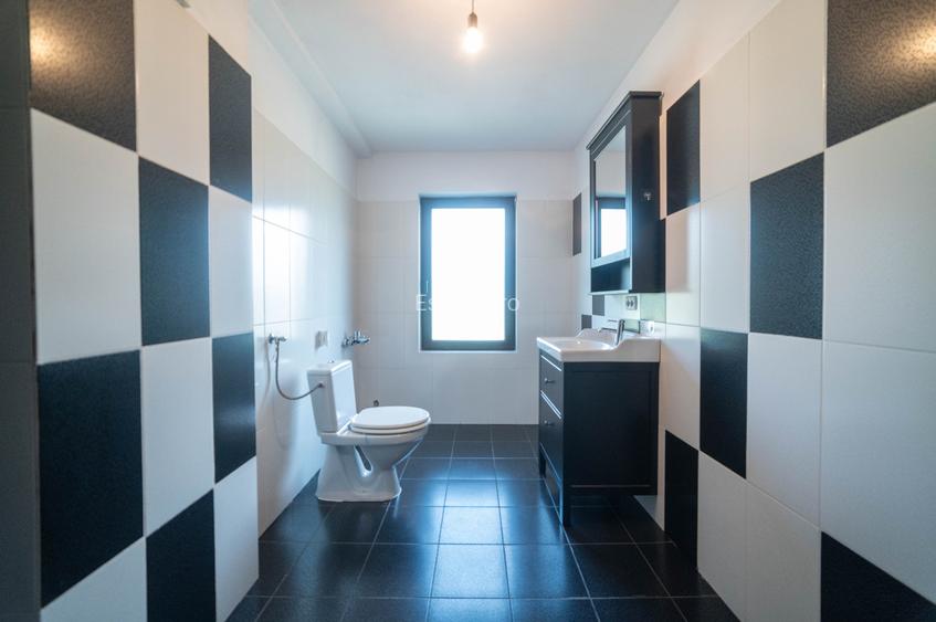 Ideal Pentru Cabinete / Clinici / Birouri – Casă Individuală 258 mp + 595 teren - 10