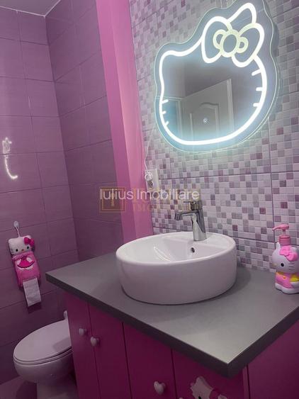 3 camere, clima, bloc anvelopat, Str. Cosminului - Girocului. - 24