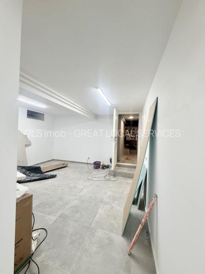 Spatiu pretabul birouri, Salon, Studio in  Mansarda Piata Romana - 7