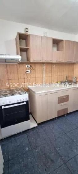 Rahova/Petre Ispirescu ,ap 2 camere mobilat,bloc 1980/ 90.000euro - 8