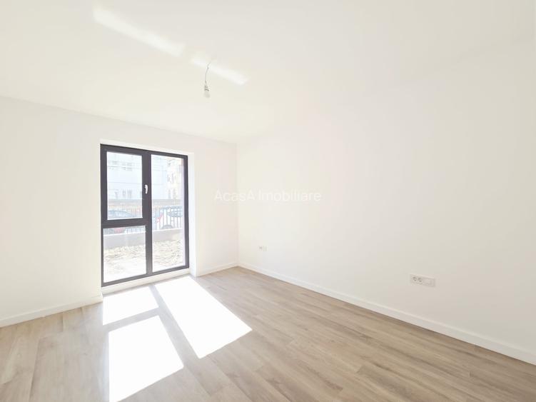 Apartament cu potențial pentru spațiu comercial sau birou - 14