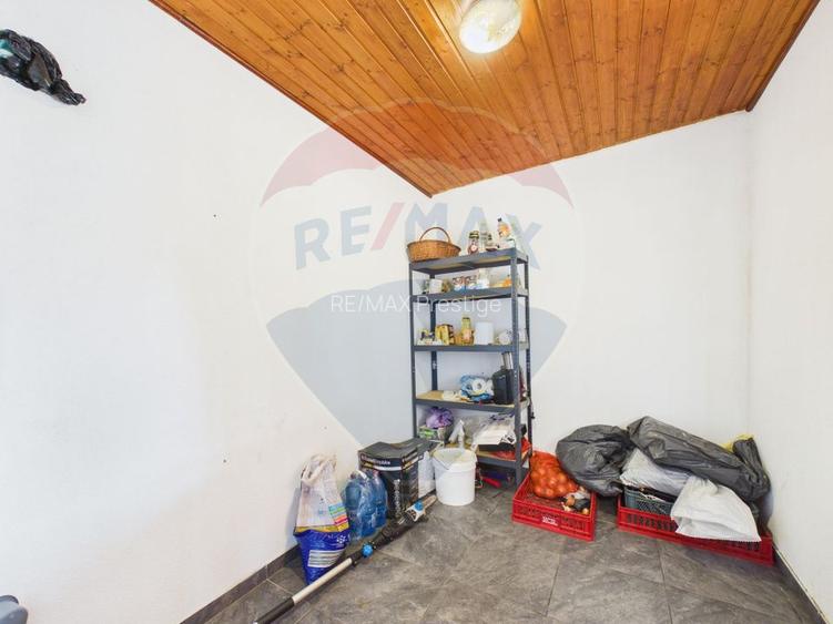 Casă / Vilă Tancabesti 6 camere de inchiriat - 25