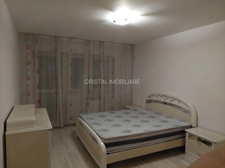 Închiriere Apartament 3 camere, etaj 2, mobilat/utilat, parcare, Bd. Unirii - 3