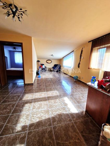 Casa de vanzare S+P+M , Teiș – la 5 minute de Târgoviște - 8