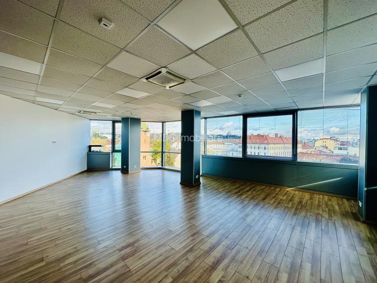 Oportunitate Imobiliară Premium în Inima Orașului - 4