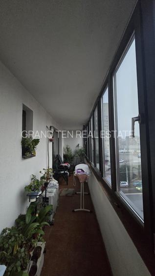 Vanzare apartament 3 camere decomandat, loc de parcare, str Moinesti,Gorjului - 9