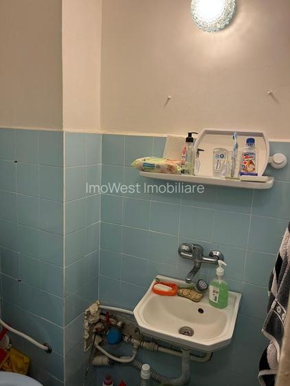 Soarelui | 3 camere | Decomandat | 2 băi | Centrala proprie | Etaj 2 - 11