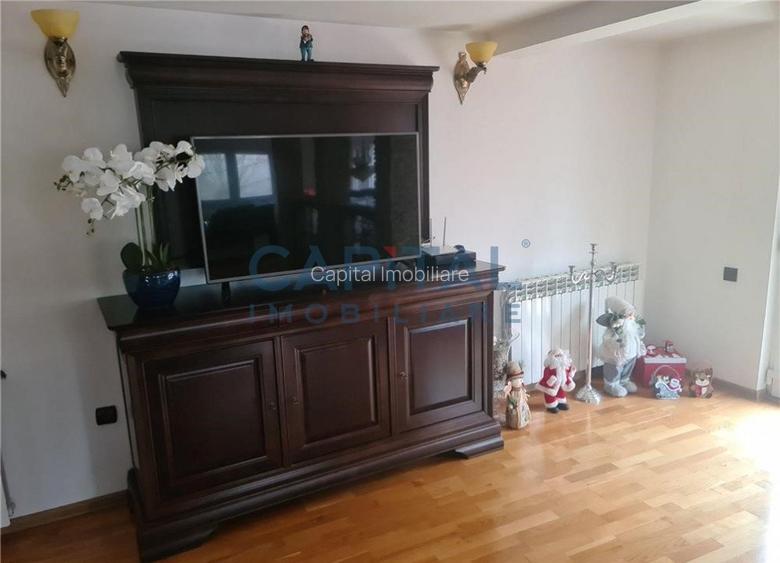 Casa de vanzare la 30km de Sinaia - 12