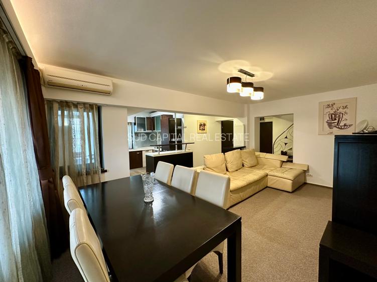 ULTRACENTRAL | DUPLEX SPECTACULOS | LÂNGĂ FÂNTÂNILE UNIRII - 24