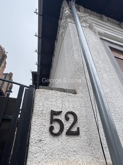 CASĂ de vanzare 2 camere cocheta Unirii - Parcul Carol - 3