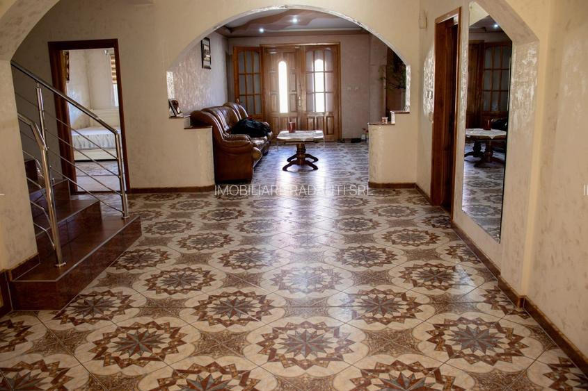 Casa/Vilă cu 7 Camere I 820 mp I Suceava - 3