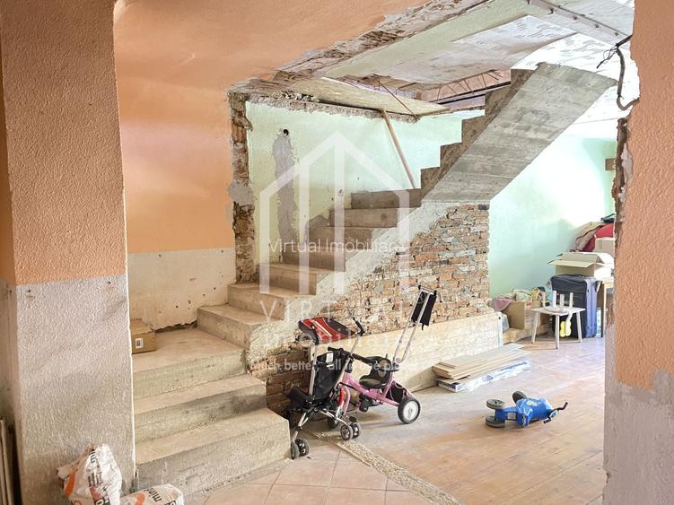 Casa de vanzare in Sibiu cu 2 apartamente  si gradina de 147 - 4